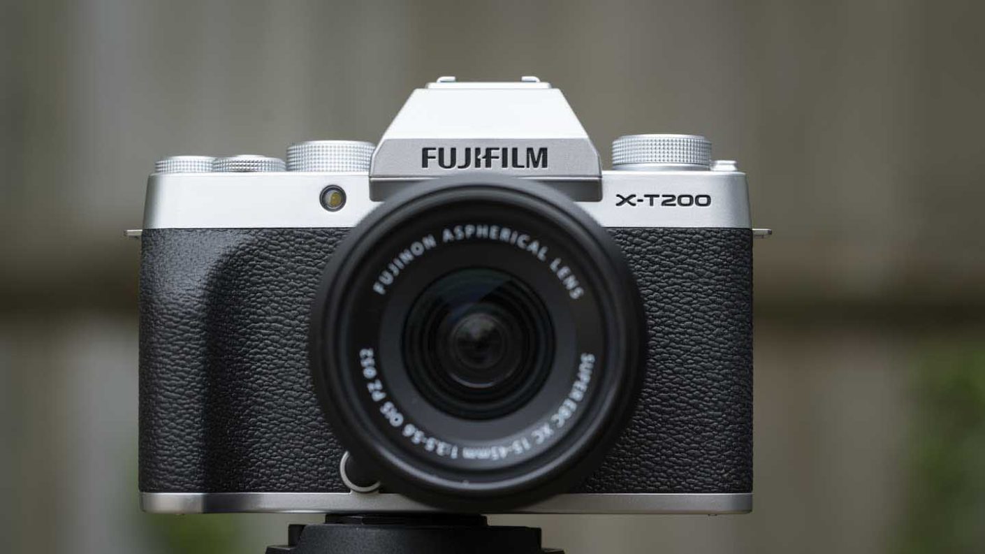 Fujifilm X-T200