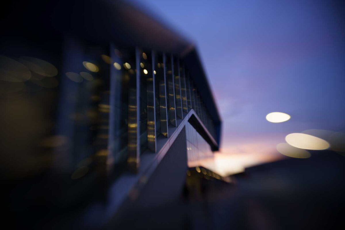 Lensbaby Sweet 22 sample image - view of Reading Station